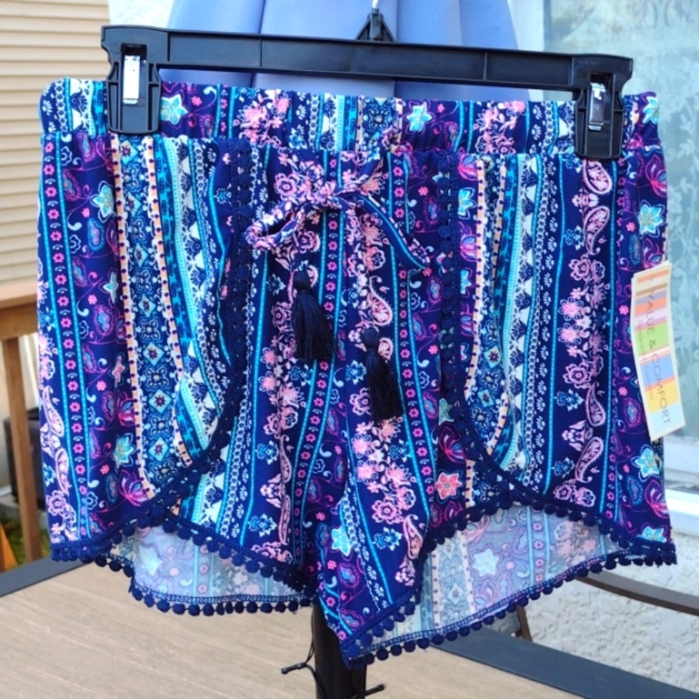 YOUNG USA Paisley Tassel Shorts